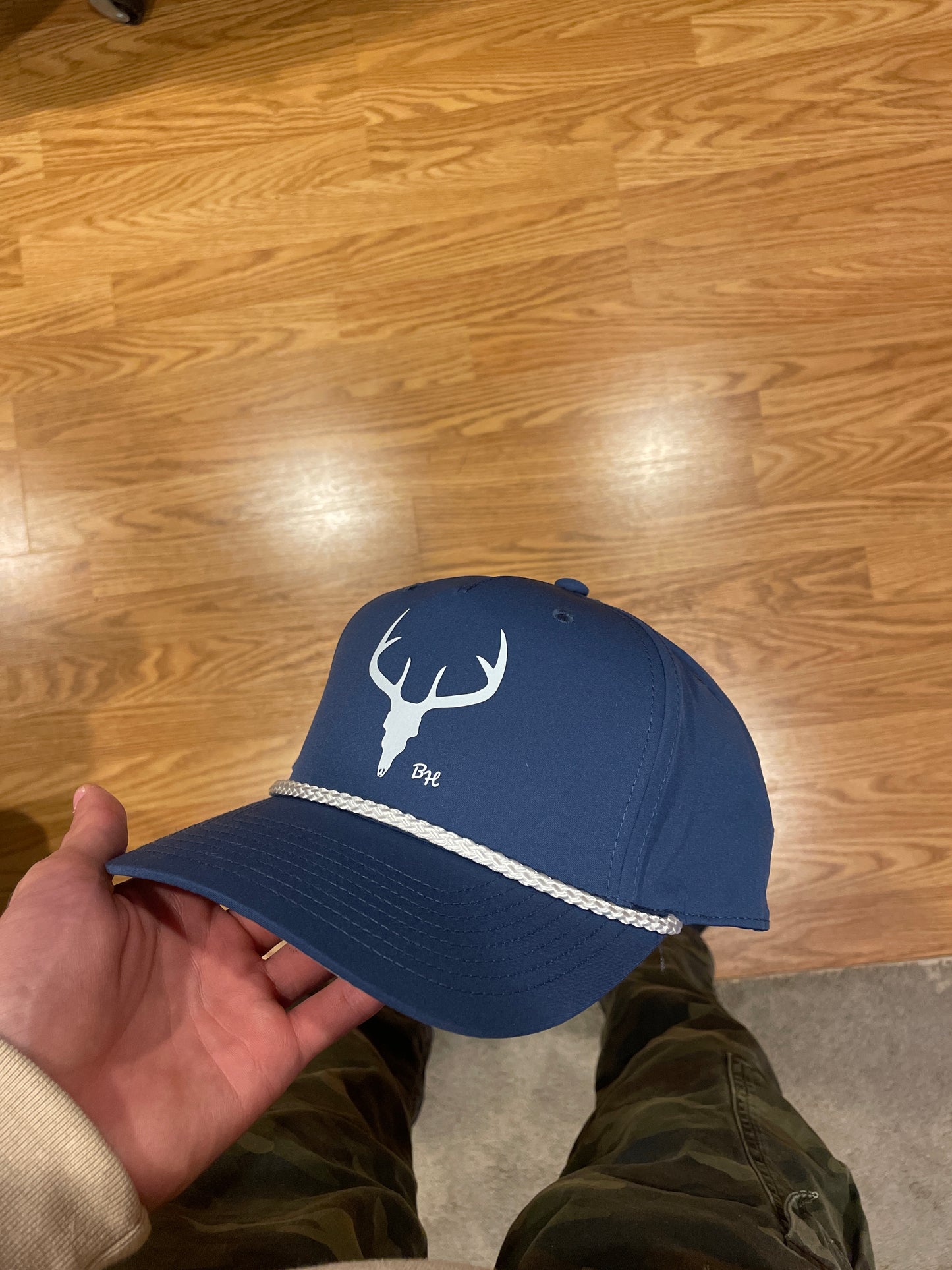Classic rope cap